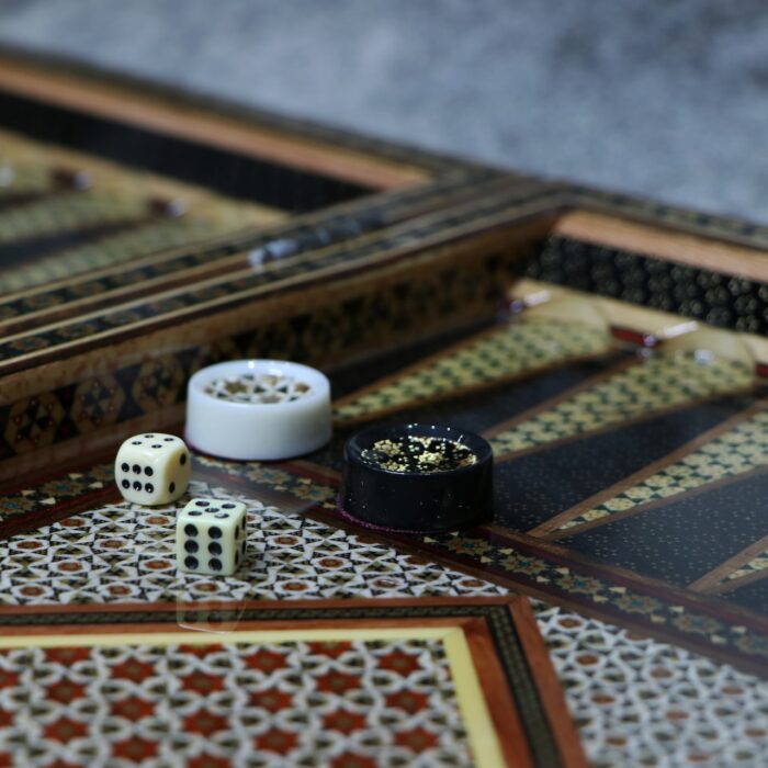 Vilka är de Vanligaste Misstagen att Undvika i Backgammon?